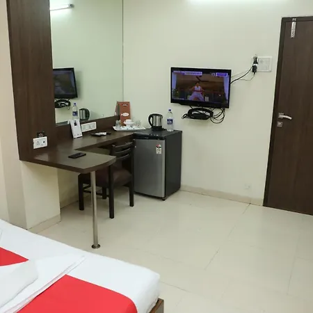 Risshi Residency