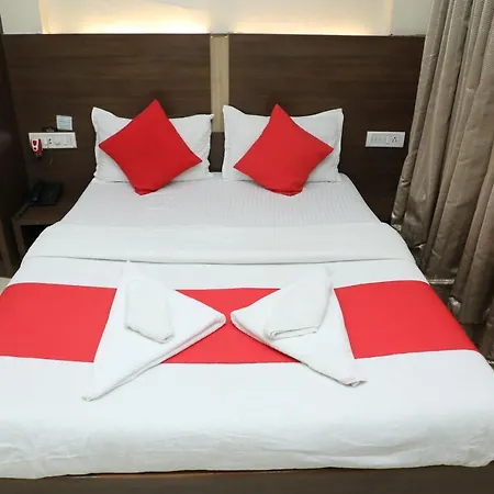 Risshi Residency Hotel 3*