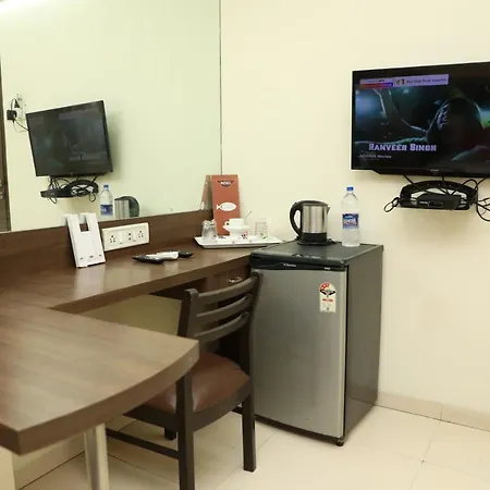 Risshi Residency