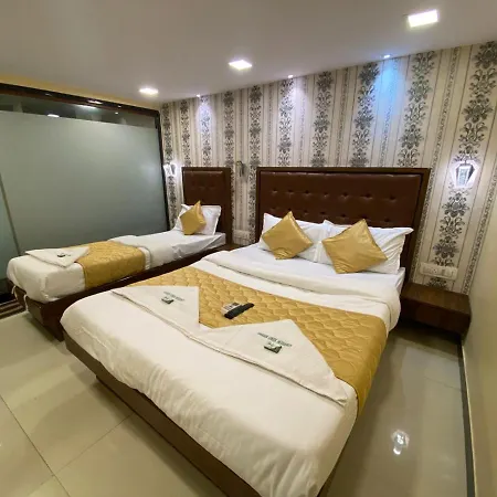 Hotel Garden Creek Residency - Near To International Airport