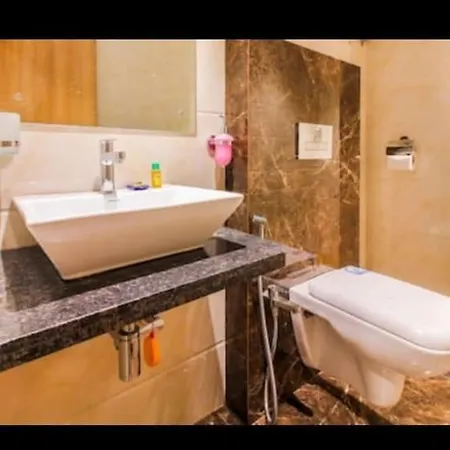 Hotel Royal Oak Navi Mumbai-Stz 1002 Guest house Mumbai