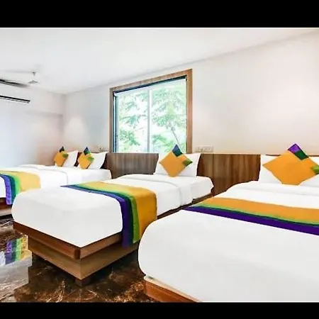 Guest house Hotel Royal Oak Navi Mumbai-Stz 1002