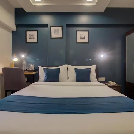 Hotel Om Sai Residency Hotel *