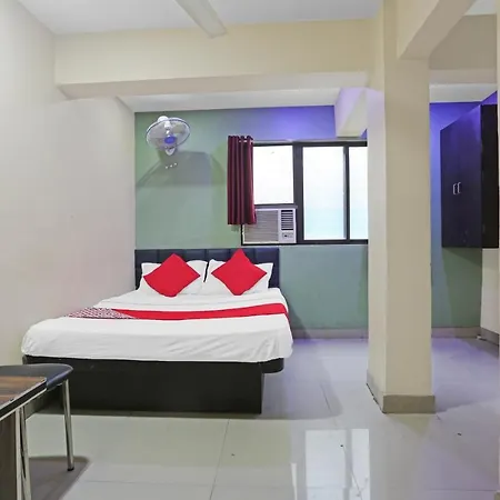 Hotel Oyo 85835 Saachi Mumbai