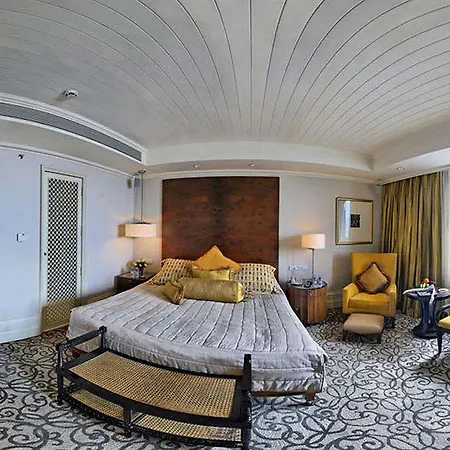 The Taj Mahal Palace, 5* Mumbai