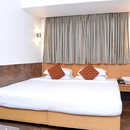 Ramee Guestline Khar Mumbai