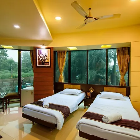 Hotel La Metro Near Bkc Mumbai