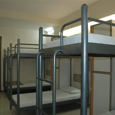 Unicontinental Hotel 2*
