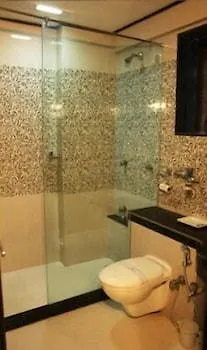 Karl Residency Hotel 3*
