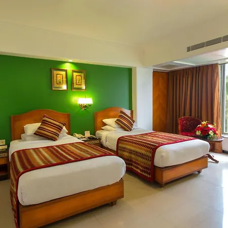 Hotel Ramee Guestline Dadar 4*