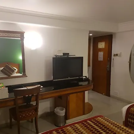 Hotel Ramee Guestline Dadar Mumbai