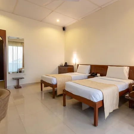 Hotel Grand - Ballard Estate, 3*