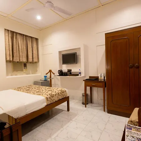 Hotel Grand - Ballard Estate, 3*