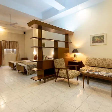 Hotel Grand - Ballard Estate, 3*