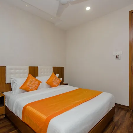 Hotel Airside 3*