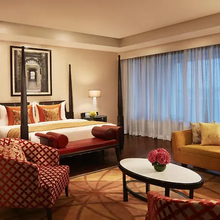 Taj Santacruz Hotel 5*