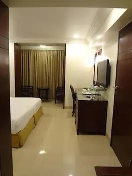 Suba Palace Near Gateway Of India Hotel 4*
