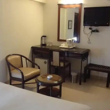 Bloom - Juhu 4* Mumbai