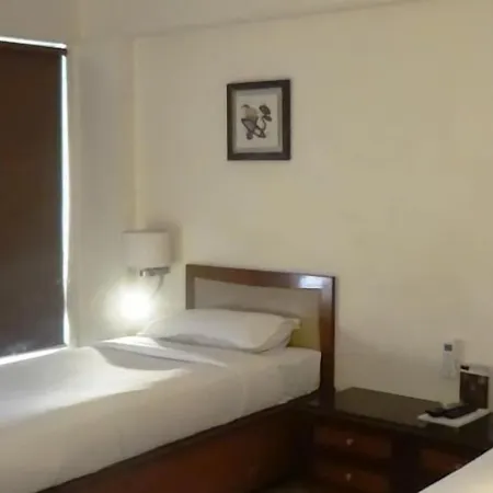 Bloom - Juhu 4* Mumbai
