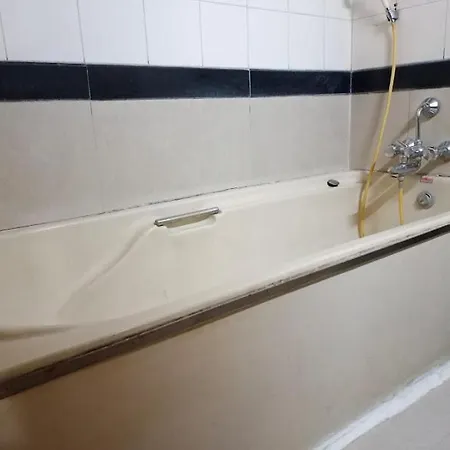 Hotel Yogi Broadway Mumbai