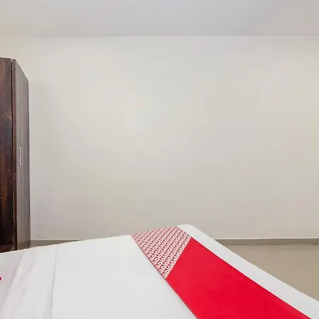 Hotel Oyo 3630 Hotel Ajwa