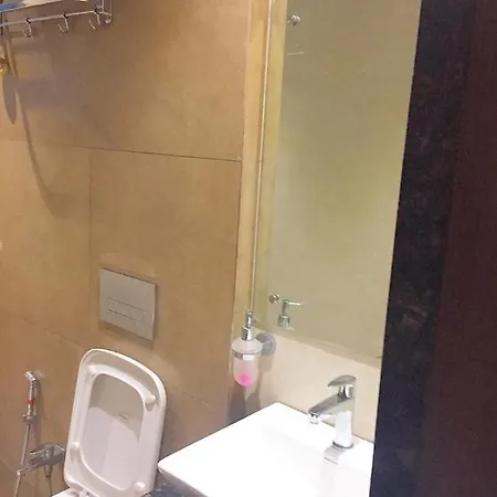 Guest house Hotel Royal Oak Navi Mumbai-Stz 1002 *