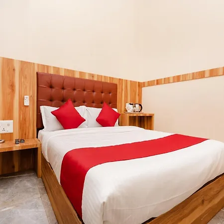 Al Moazin Hotel