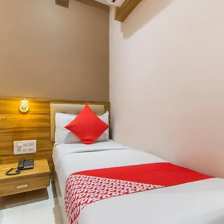 Oyo 69377 Ruby Mumbai