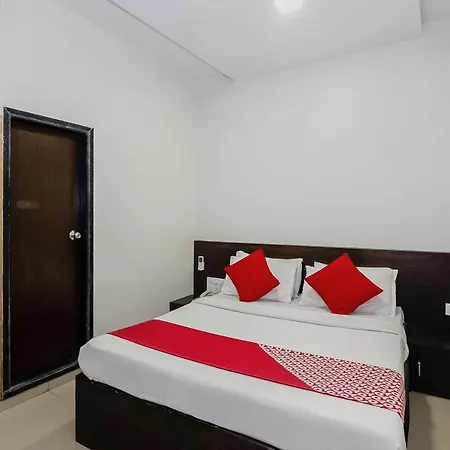 Oyo 3630 Hotel Ajwa Hotel 3*