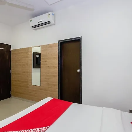Oyo 3630 Hotel Ajwa Mumbai