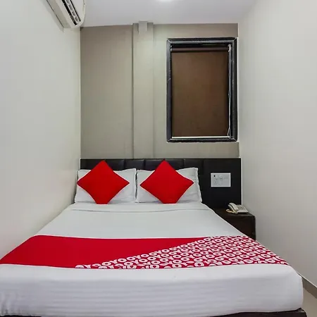 Hotel Oyo 3630 Hotel Ajwa Mumbai