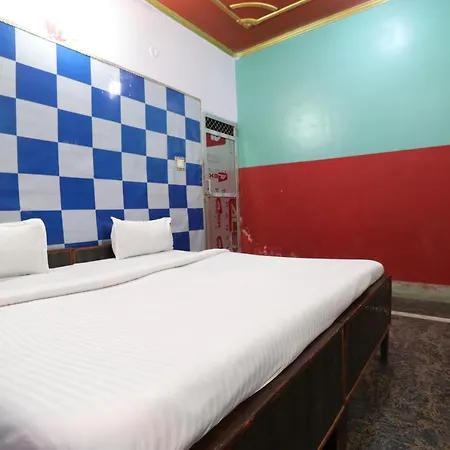 O Avenue Residency Sakinaka Metro Station Hotel 3*