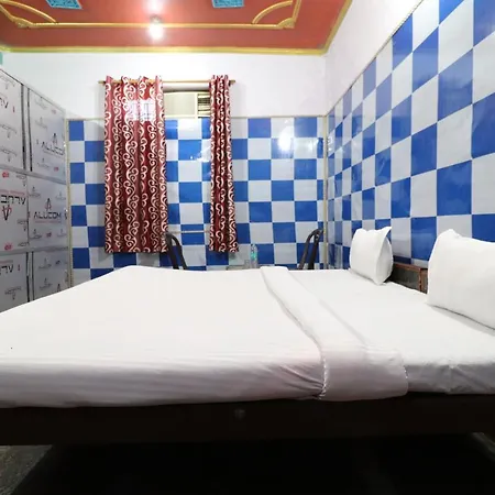 Hotel O Avenue Residency Sakinaka Metro Station