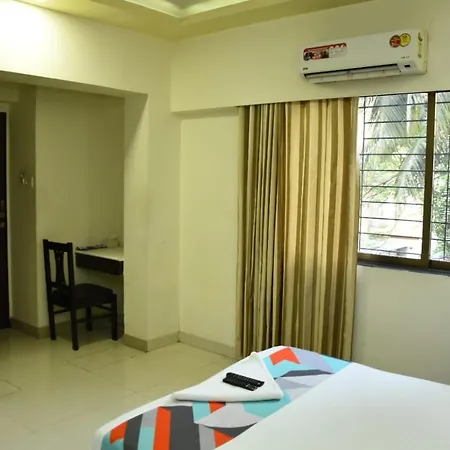 Hotel Galaxy Comforts - Near Mumbai International Airport