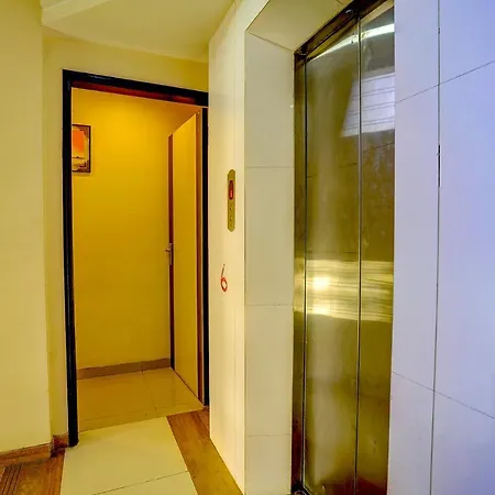 Collection O 81162 Whitefield Hotel 3*