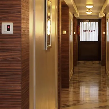 Hotel Regency