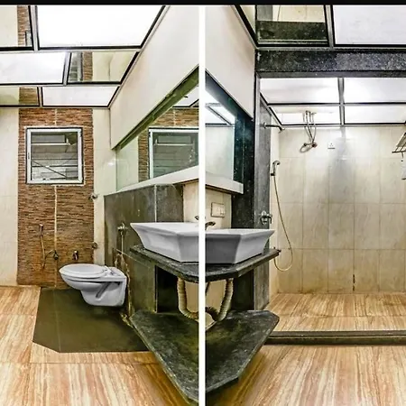 Hotel Praveen 3*