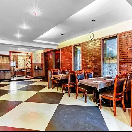 Praveen Hotel Mumbai
