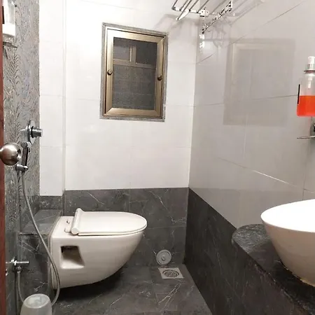 Guest house U Life Mumbai