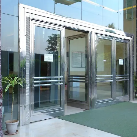 Universal Garden - Near Barc, Chembur Hotel Mumbai