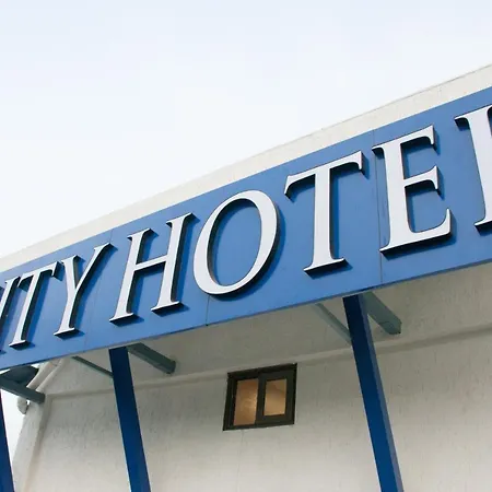 City Hotel Hotel 2*