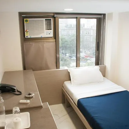 City Hotel 2*