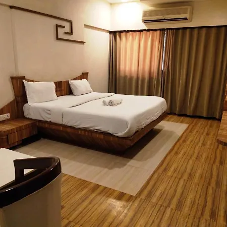 Praveen Hotel Mumbai