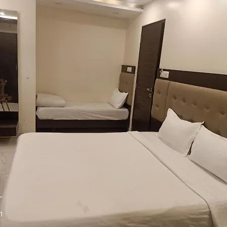 Bkc Palace Hotel 2*