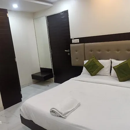 Bkc Palace Hotel