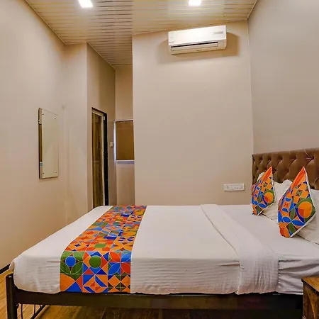 Hotel Fabhotel Comfort Mumbai