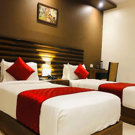 Universal Garden - Near Barc, Chembur