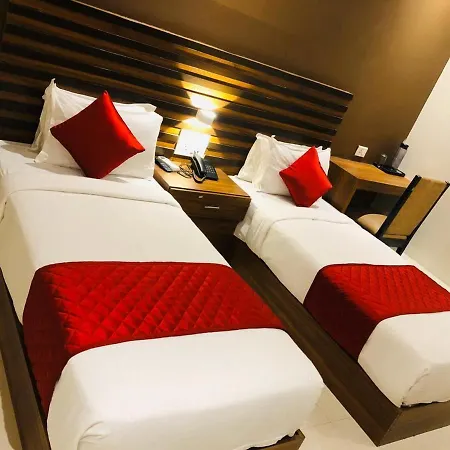 Hotel Universal Garden - Near Barc, Chembur