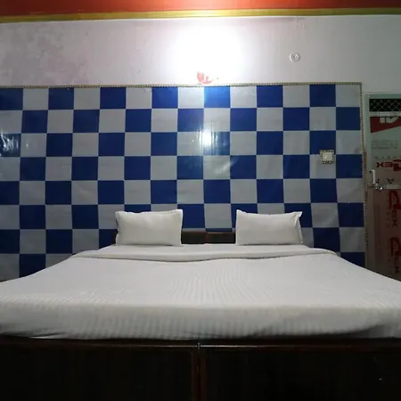 Oyo 44090 Classic Residency Hotel Mumbai