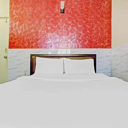 Hotel Oyo 44090 Classic Residency Mumbai